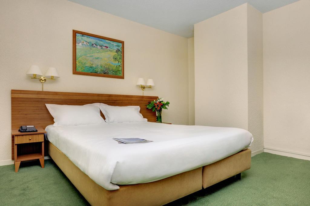 The Residence Hotel Geneva Airport - M3 Ferney Екстериор снимка